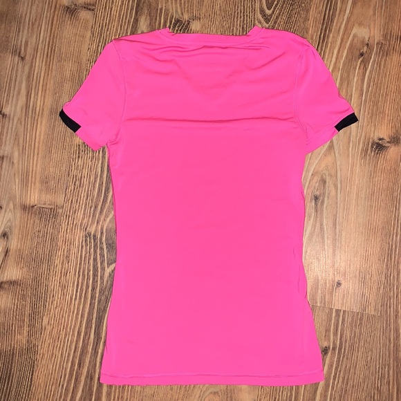 Adidas teachfit, fitted running shirt - Picture 2 of 4